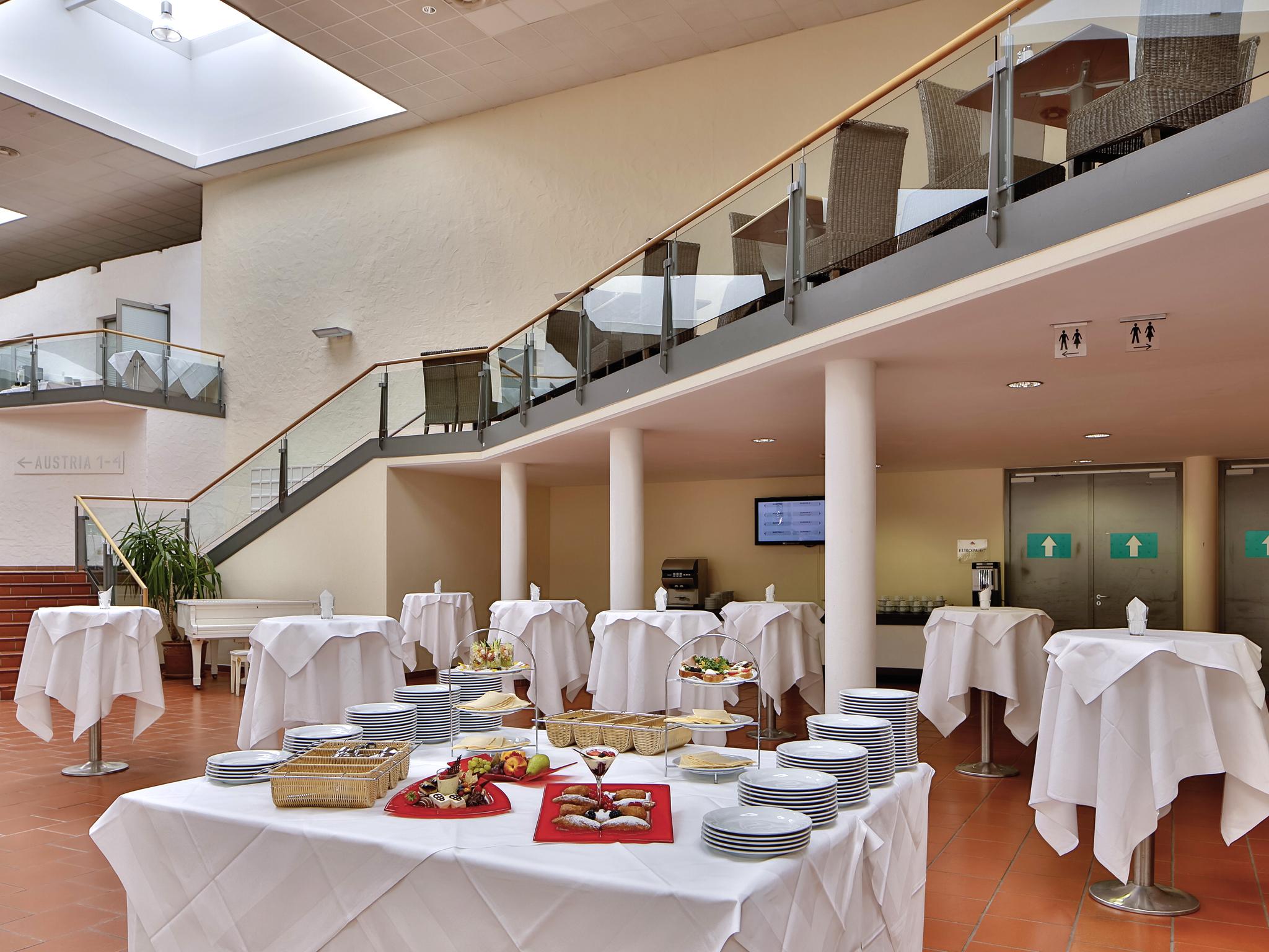 Eventhotel Pyramide Voesendorf Luaran gambar