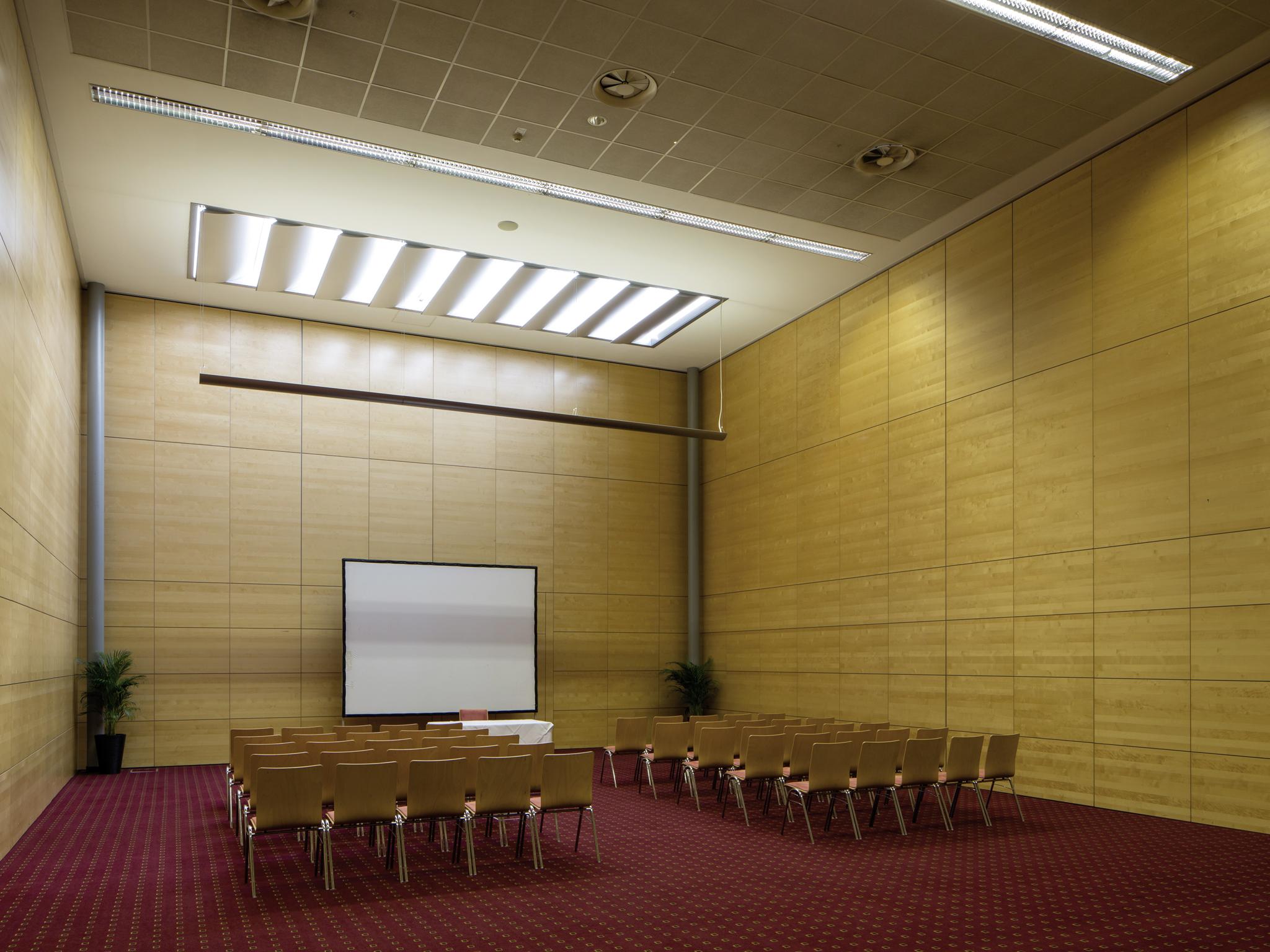 Eventhotel Pyramide Voesendorf Luaran gambar